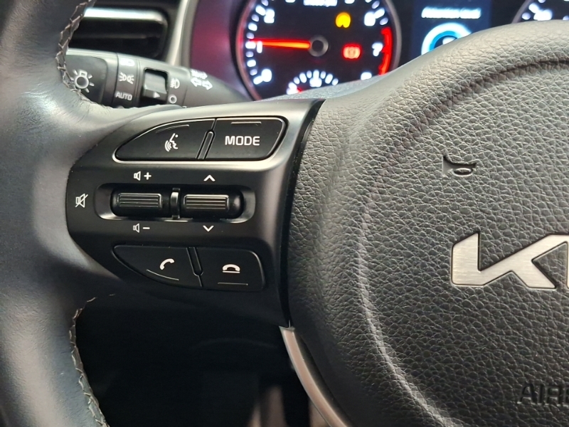 Kia Stonic 1.0 T-gdi 118 48V Gt Line Dct Isg Black #12