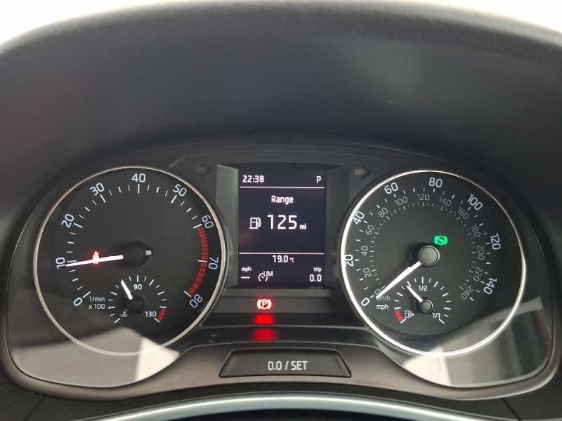 Skoda Fabia 1.0 Tsi Monte Carlo Hatchback Eu White #17