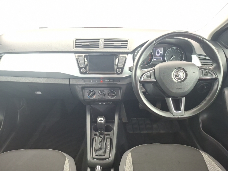 Skoda Fabia 1.0 Tsi 110 Se Dsg Red #3