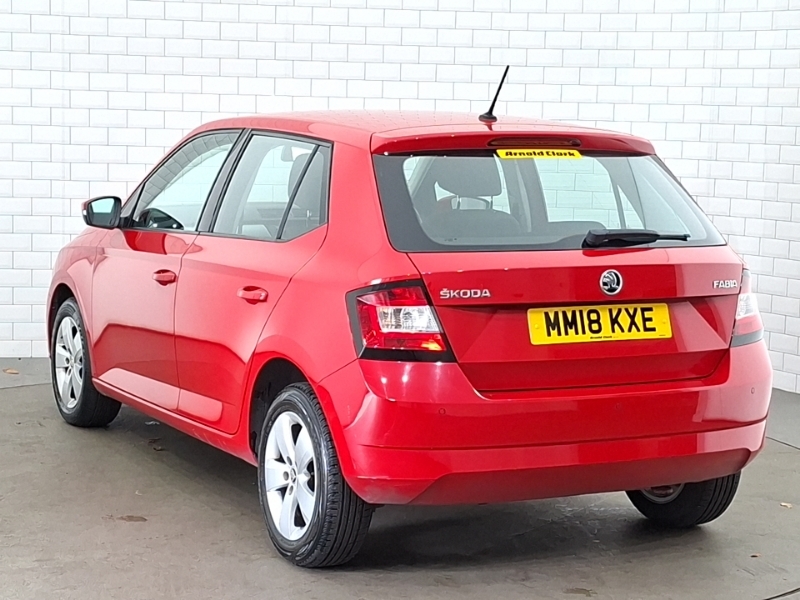 Skoda Fabia 1.0 Tsi 110 Se Dsg Red #2