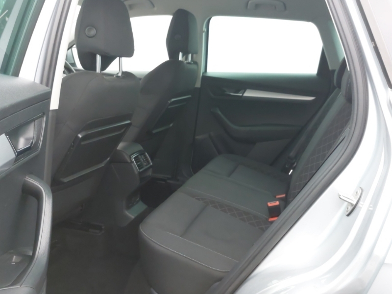 Skoda Karoq 1.6 Tdi Se Silver #6