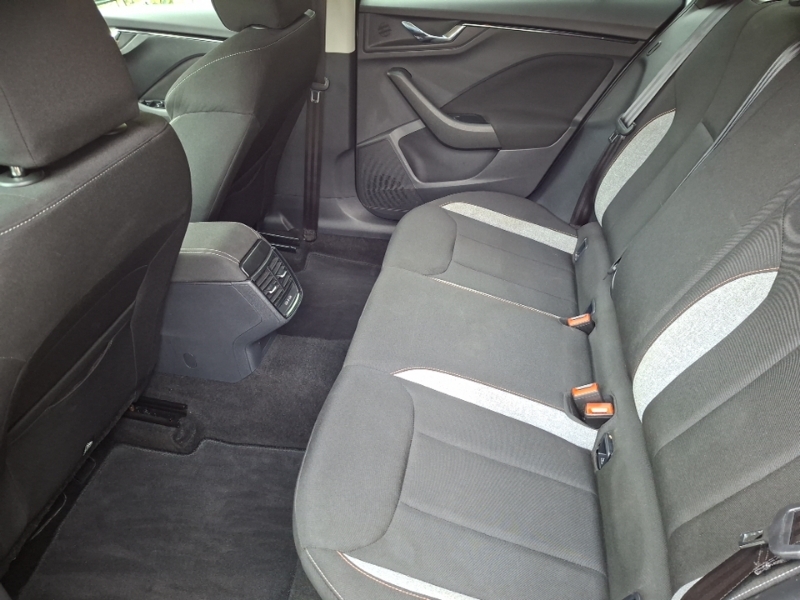 Skoda Kamiq 1.5 Tsi Se Dsg Grey #6