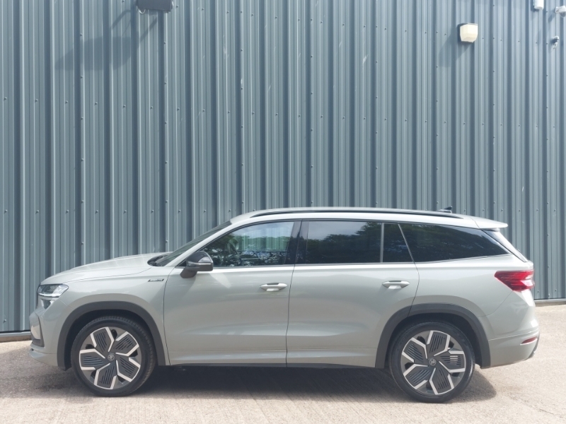 Skoda Kodiaq 1.5 Tsi E-tec Sportline Dsg 7 Seat Grey #4
