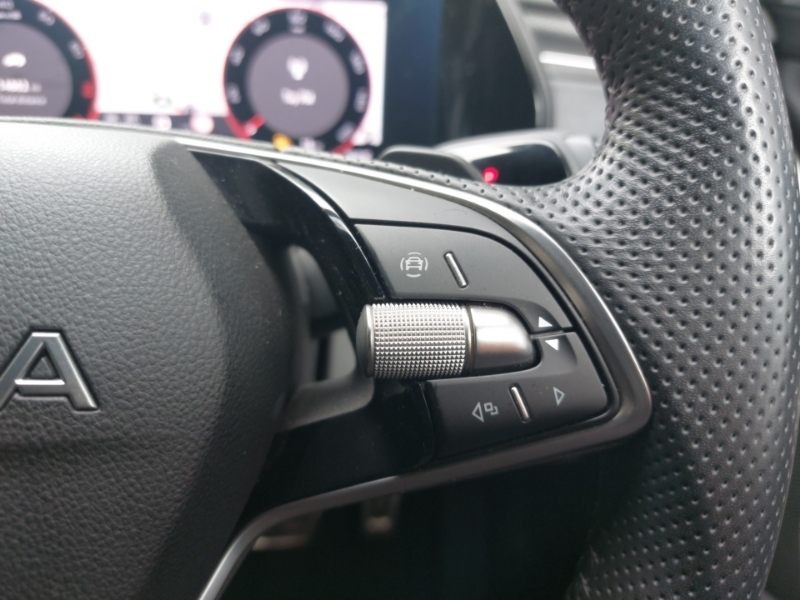 Skoda Kodiaq 1.5 Tsi E-tec Se Dsg 7 Seat White #13