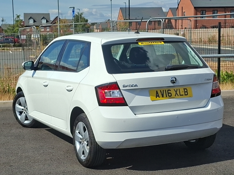 Skoda Fabia 1.2 Tsi 90 Se White #2