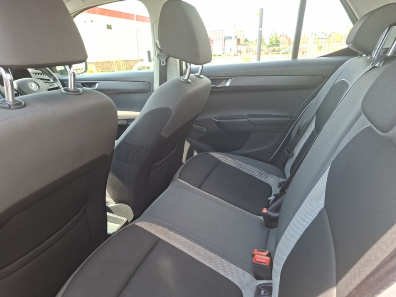 Skoda Fabia 1.2 Tsi 90 Se White #6