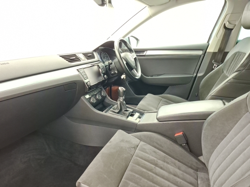 Skoda Superb 2.0 Tdi Cr Se Business Grey #5