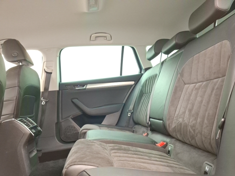Skoda Superb 2.0 Tdi Cr Se Business Grey #6