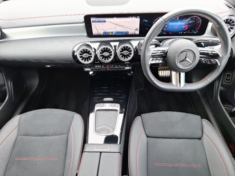 Mercedes-Benz CLA Class Cla 180 Amg Line Executive Tip Black #3