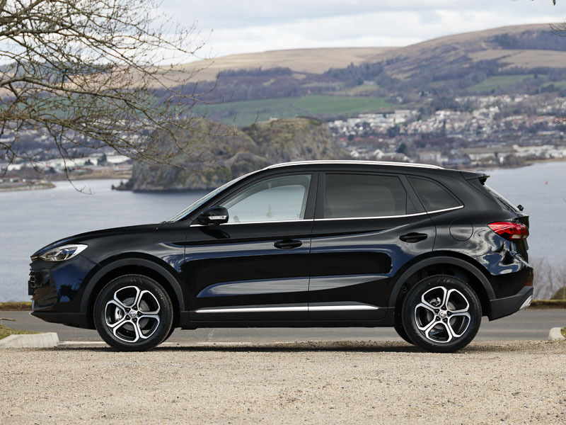 MG ZS 1.5 Se Black #4