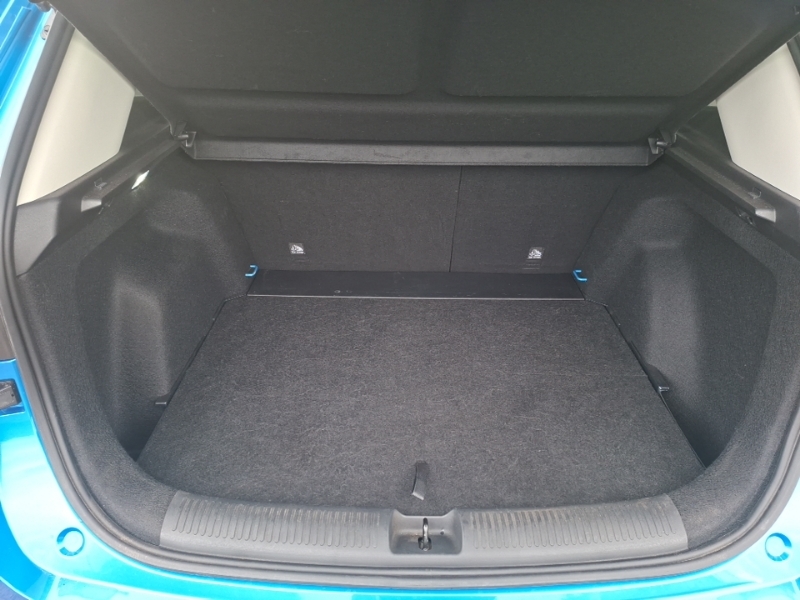 MG ZS 1.5 Hybrid Plus Trophy Suv Hybrid Red #18