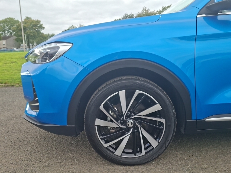 MG ZS 1.5 Hybrid Plus Trophy Suv Hybrid Red #19
