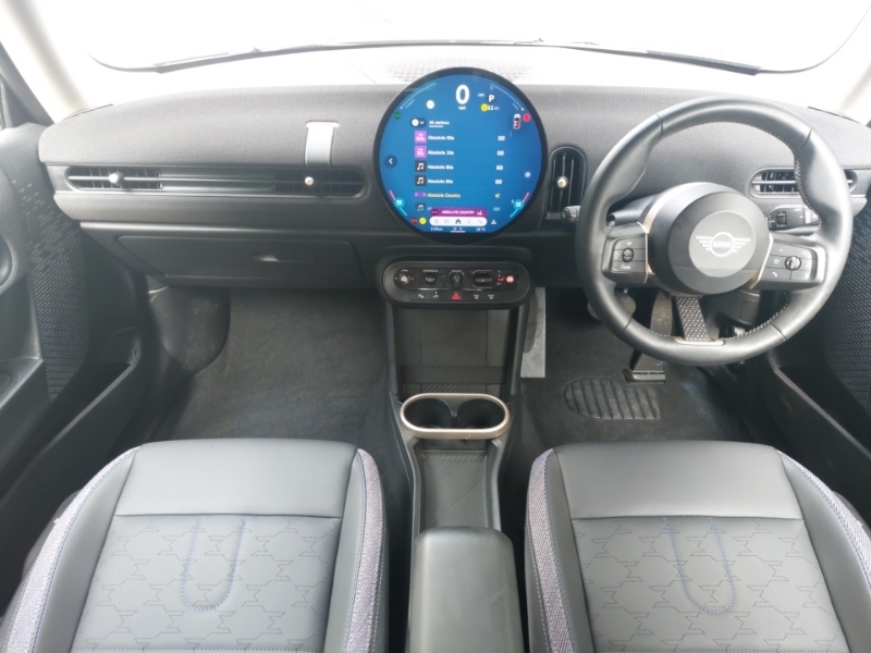 Mini Hatch 1.5 C Classic EY24OCL Black #3