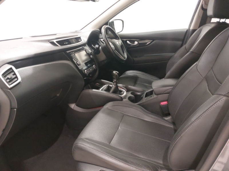 Nissan Qashqai 1.5 Dci Tekna SJ67SXU Grey #5