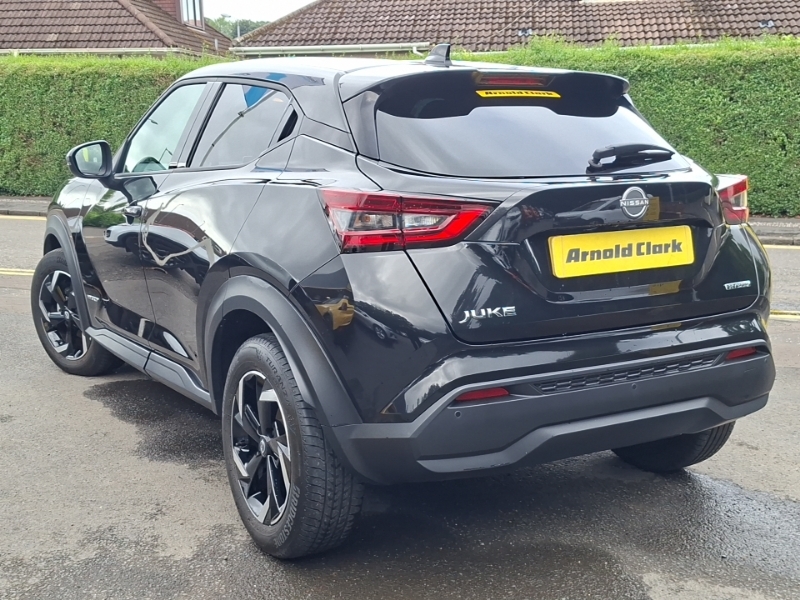 Nissan Juke 1.6 Hybrid N-connecta Black #2
