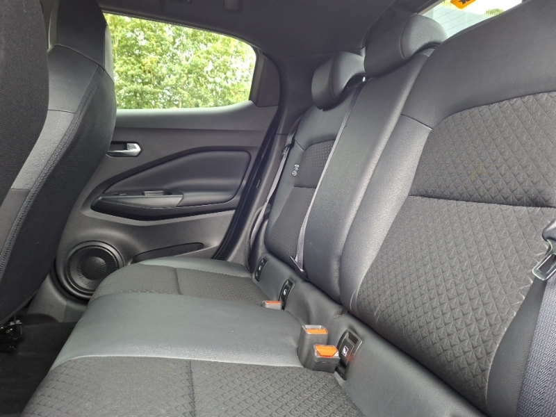 Nissan Juke 1.6 Hybrid N-connecta Black #6