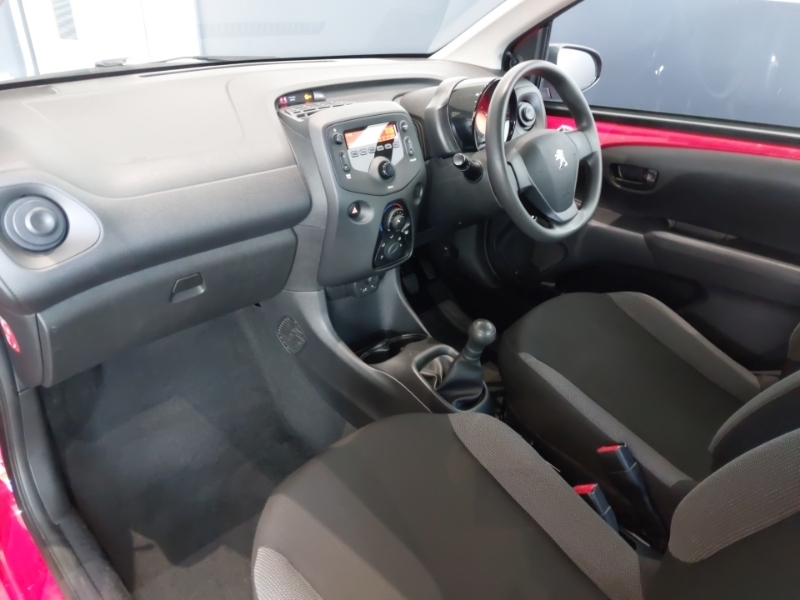 Peugeot 108 1.0 72 Access Red #5