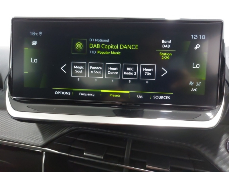 Peugeot 2008 1.2 Puretech 130 Gt Eat8 Orange #11