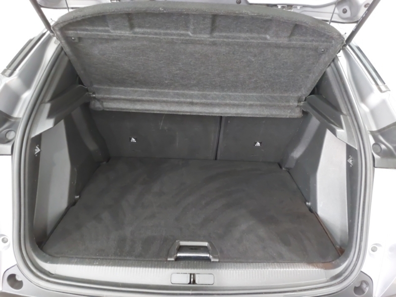 Peugeot 2008 1.2 Puretech 130 Gt Eat8 Orange #18