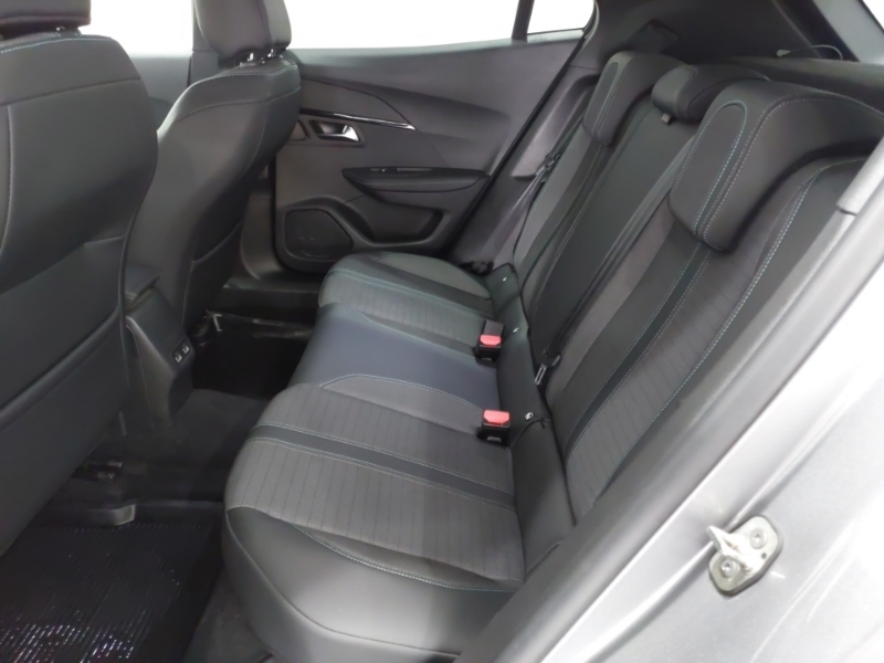Peugeot 2008 1.5 Bluehdi 110 Allure Premium Grey #6