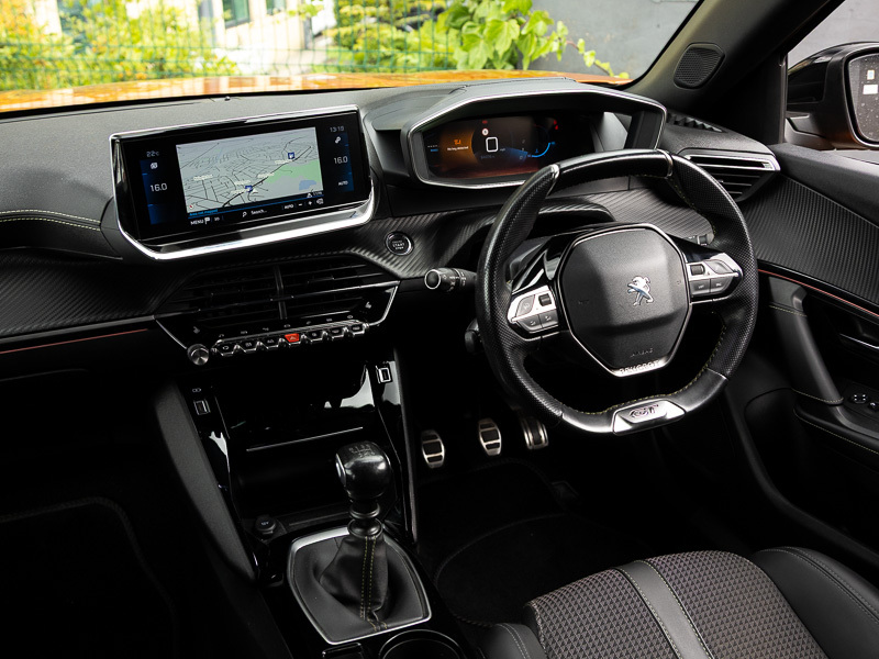 Peugeot 2008 1.2 Puretech Allure Premium Euro 6 Ss  #13