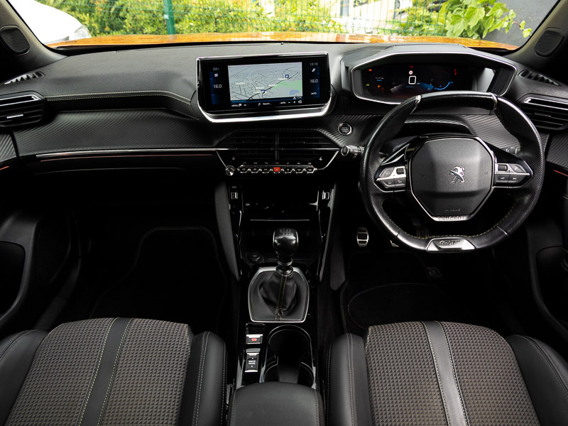 Peugeot 2008 1.2 Puretech Allure Premium Euro 6 Ss  #3