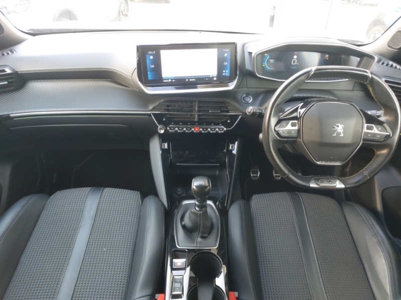 Peugeot 2008 1.5 Bluehdi Gt Line Grey #3