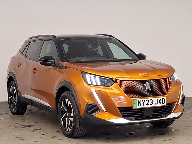 Peugeot e-2008 100Kw Gt 50Kwh Orange