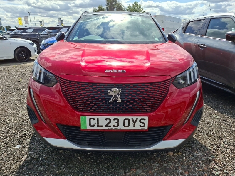 Peugeot e-2008 100Kw Gt 50Kwh Red