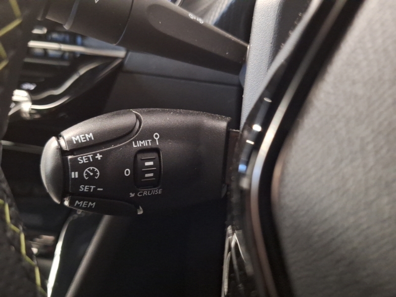 Peugeot e-2008 54Kwh Gt 7Kw Charger Blue #10