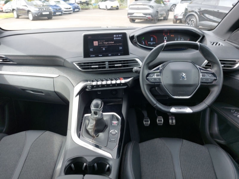 Peugeot 3008 1.5 Bluehdi Gt Line Premium Grey #3