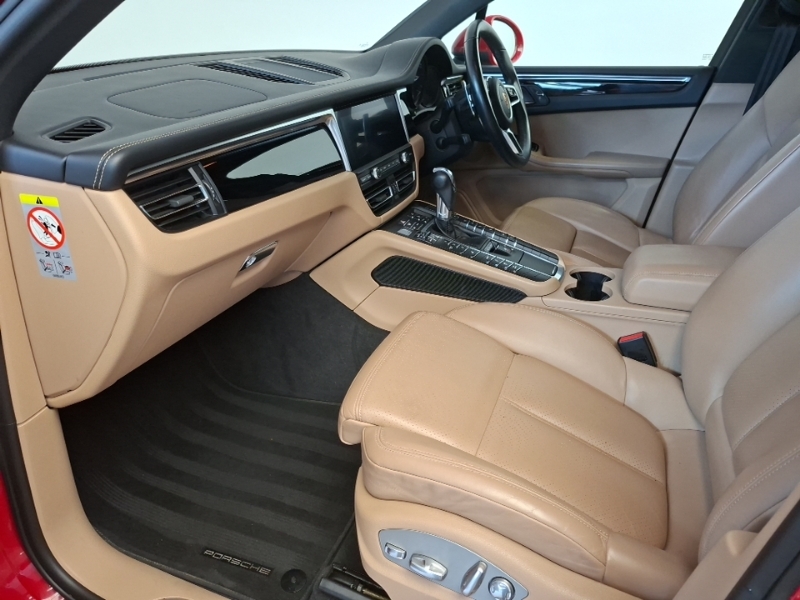 Porsche Macan Turbo Pdk Red #5