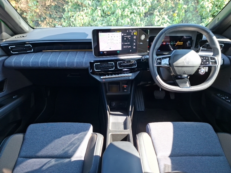 Renault 5 E-Tech 110Kw Techno Comfort Range 52Kwh Green #3