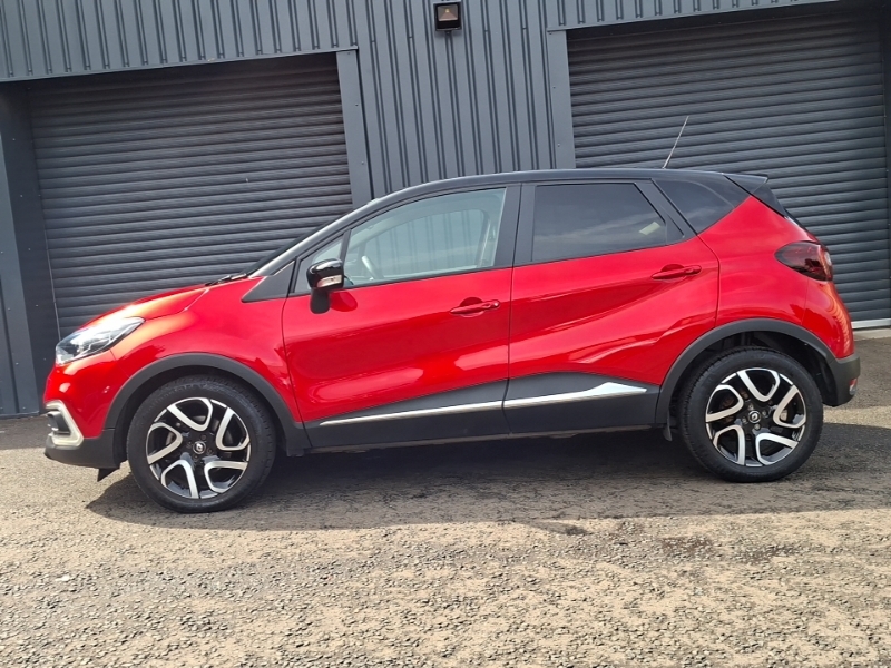 Renault Captur 1.3 Tce 150 Iconic Edc Red #4