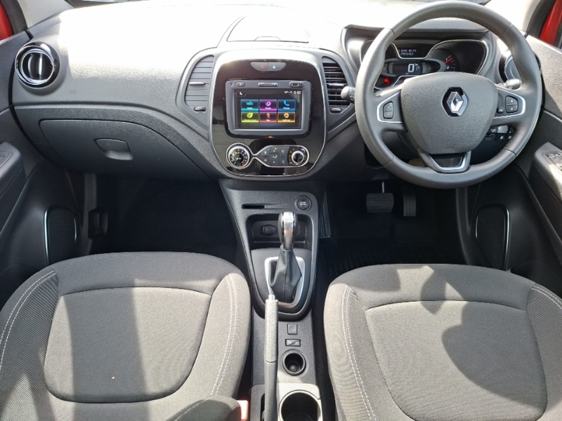 Renault Captur 1.3 Tce 150 Iconic Edc Red #3