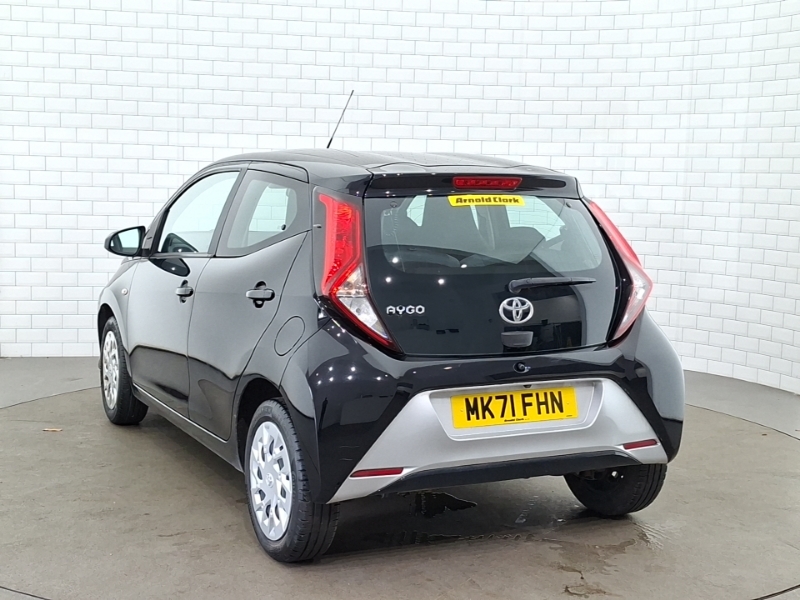 Toyota Aygo 1.0 Vvt-i X-play Tss Black #2