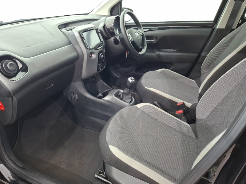 Toyota Aygo 1.0 Vvt-i X-play Tss Black #5