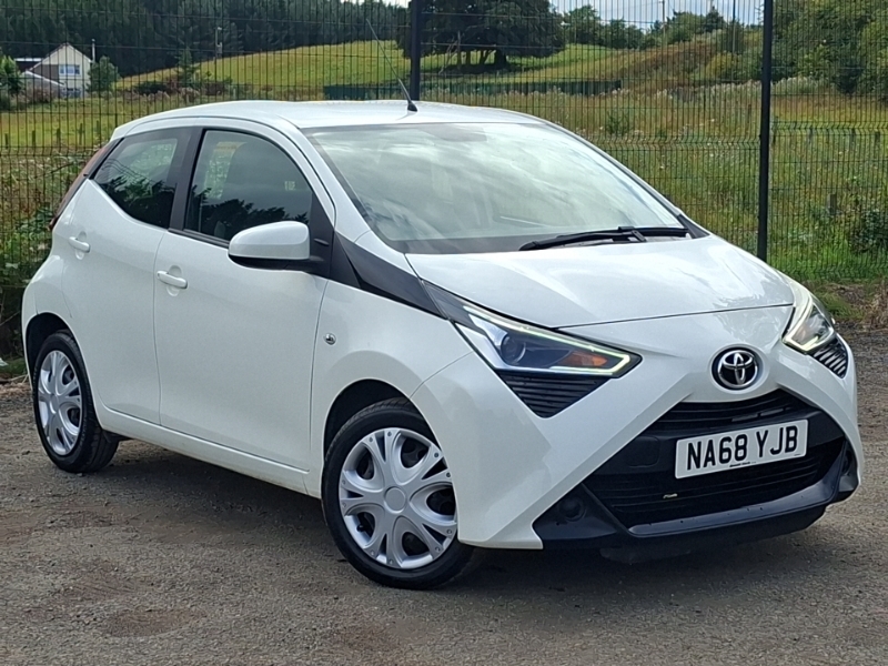 Toyota Aygo Vvt-i X-trend Hatchback Red #7