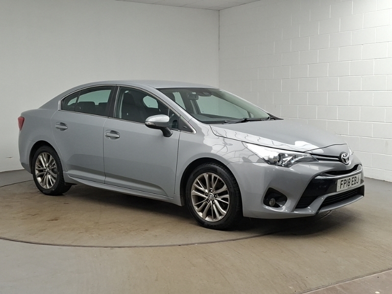 Toyota Avensis Blue #7
