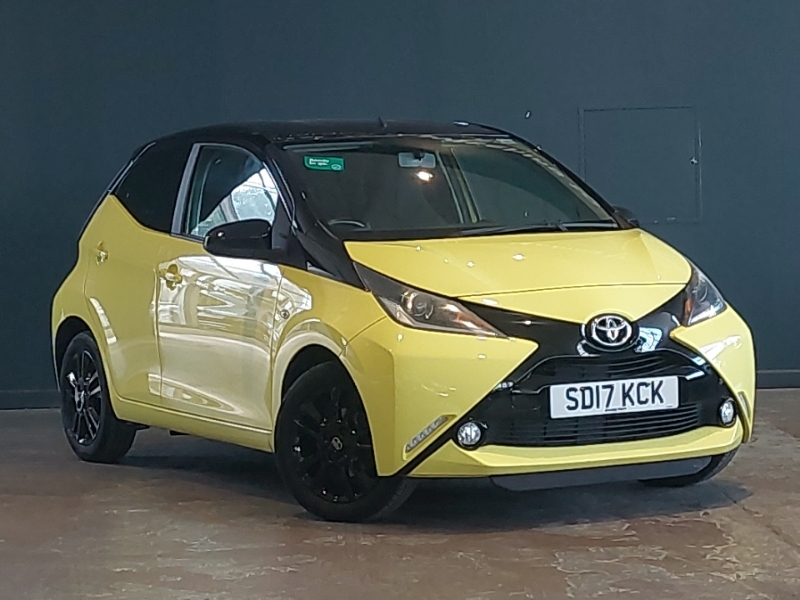 Toyota Aygo 1.0 Vvt-i X-cite 3 Yellow