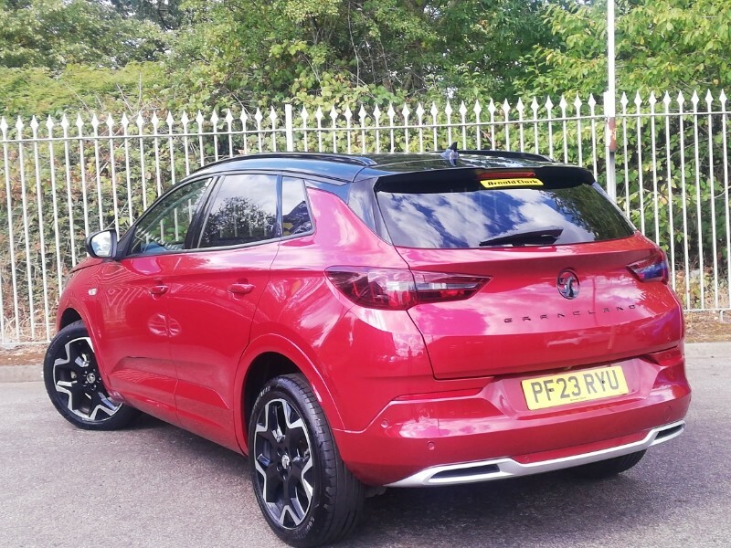 Vauxhall Grandland 1.2 Turbo Ultimate Red #2