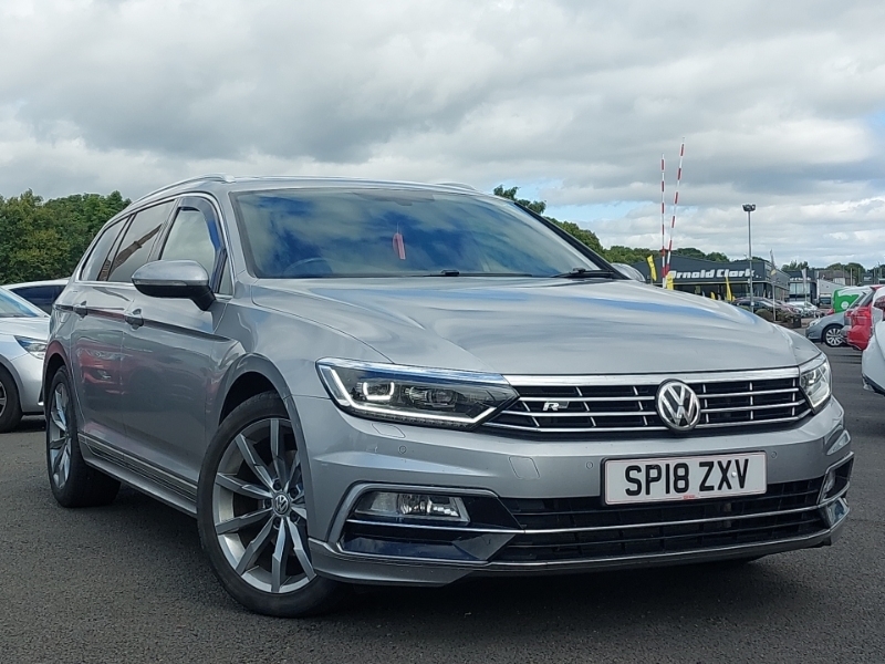 Volkswagen Passat 2.0 Tdi R-line Dsg Panoramic Roof 7 Speed Silver