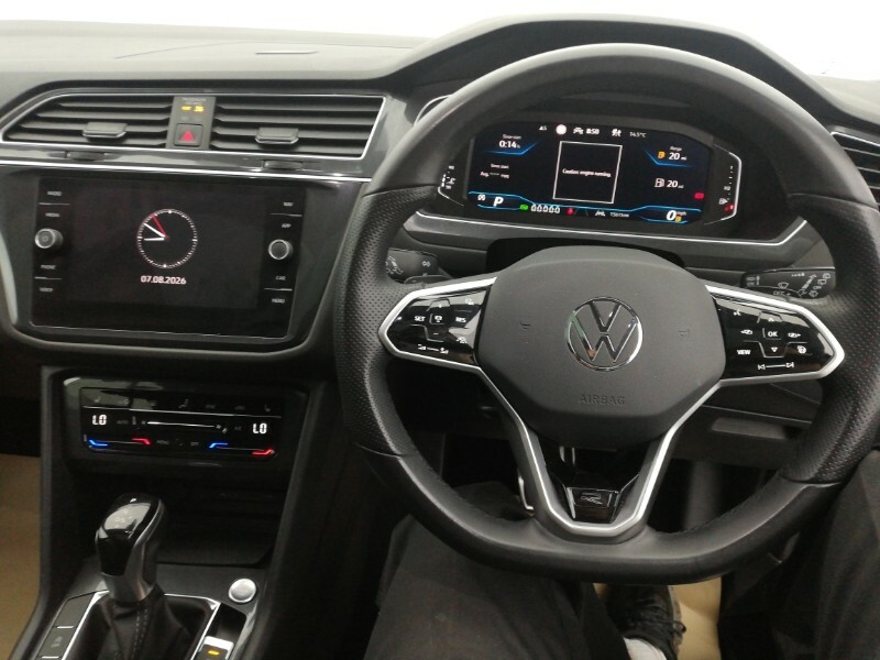 Volkswagen Tiguan Allspace 1.5 Tsi R-line Dsg Black #6