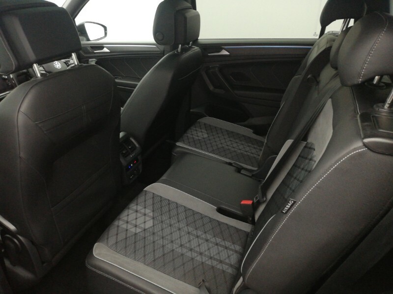 Volkswagen Tiguan Allspace 1.5 Tsi R-line Dsg Black #5