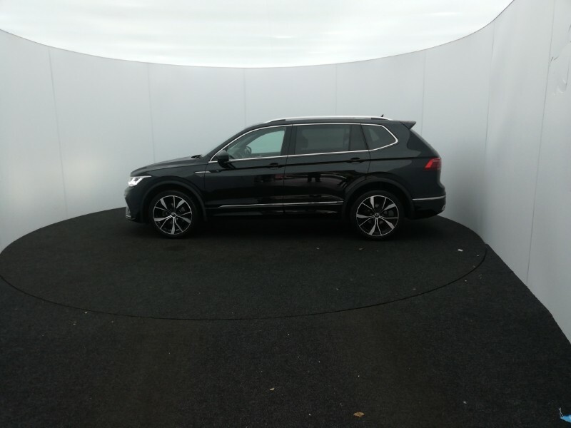 Volkswagen Tiguan Allspace 1.5 Tsi R-line Dsg Black #3