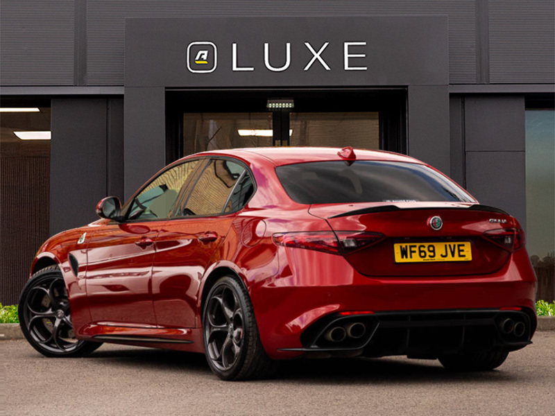 Alfa Romeo Giulia 2.9 V6 Biturbo Quadrifoglio Red #2