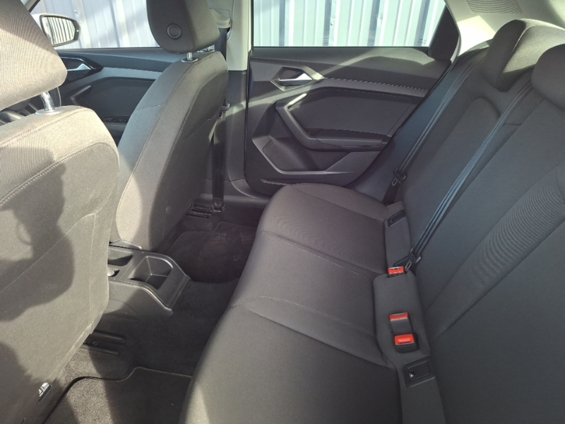 Audi A1 30 Tfsi Se White #5