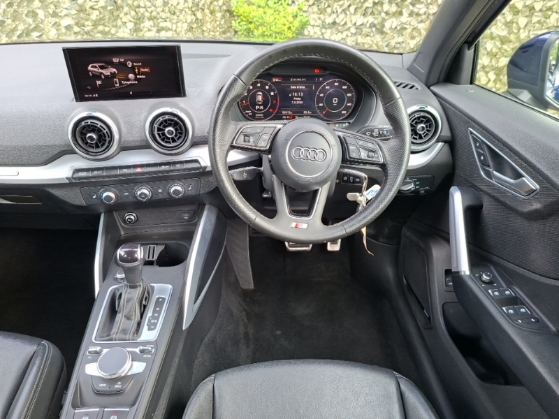 Audi Q2 Audi Estate 35 Tfsi Black Edition S Tronic C White #8