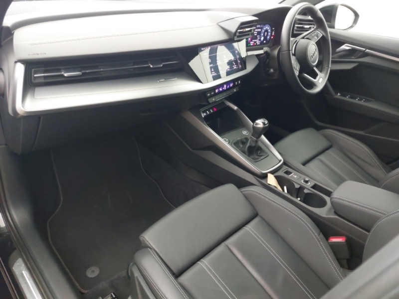 Audi A3 35 Tfsi S Line VN23PXM Black #5