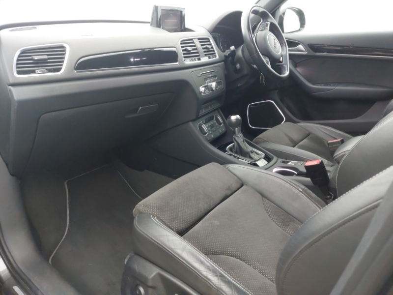 Audi Q3 1.4T Fsi Black Edition S Tronic Grey #5